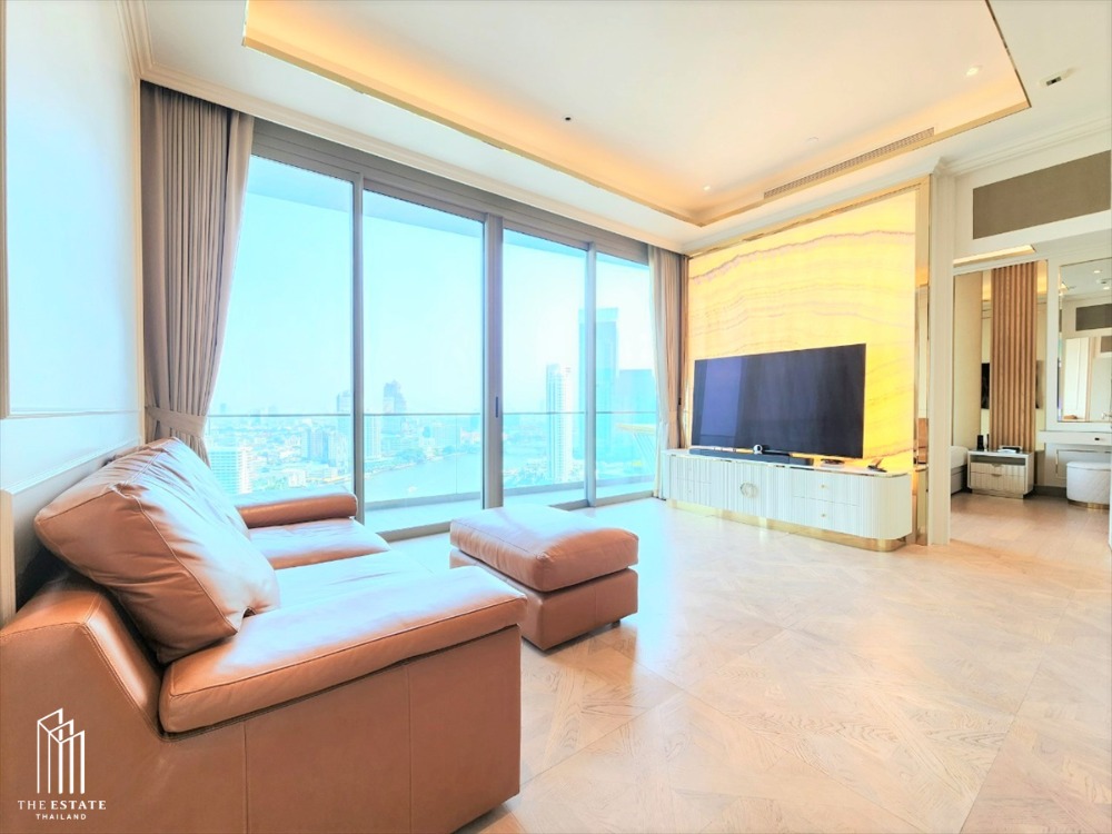 Condo for Rent Soak up the beautiful view on the 19th floor of a luxury condominium. Perfectly combined with the luxury of furniture under the brand “Mandarin. Oriental“ The Residences At Mandarin Oriental Bangkok, luxurious and inviting @