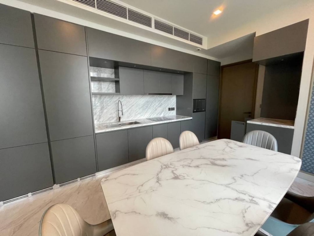 ♦ Modern Luxury style ♦ ชั้น 5+ | 125.20 ตร.ม. 2 ห้องนอน | คอนโดใกล้ เจ อเวนิว ทองหล่อ 2 นาที, BTS ทองหล่อ 5 นาที, ดองกิ มอลล์ 7 นาที – รูปที่ 3