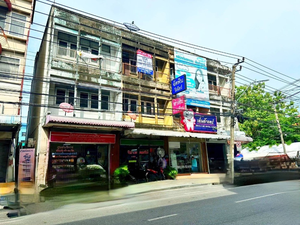 Commercial building Pak Nam Samut Prakan (Commercial building Pak Nam Samut Prakan) Commercial building Pak Nam Samut Prakan (Commercial building Pak Nam Samut Prakan)