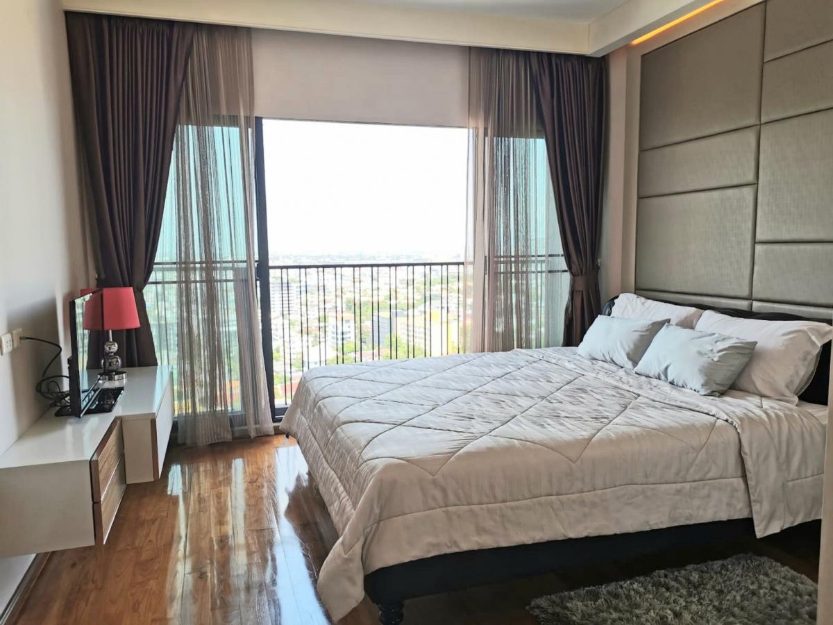 Noble Reveal - 1BR Available for Sale with tenants, Near BTS Ekkamai Noble Reveal - 1BR Available for Sale with tenants, Near BTS Ekkamai