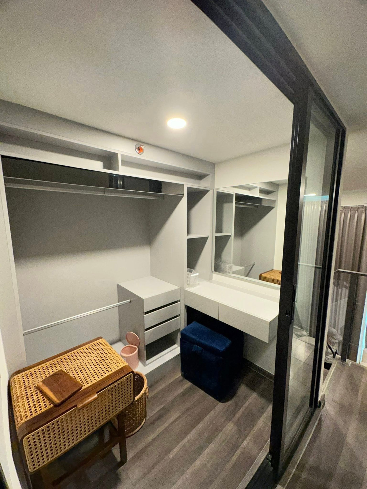 🌿 Knightsbridge Space Rama 9 🌿 ห้องแต่งสวย เฟอร์ครบ 🛏 1 ห้องนอน 1 ห้องน้ำ 40 ตร.ม ใกล้ MRT พระราม 9 – รูปที่ 3