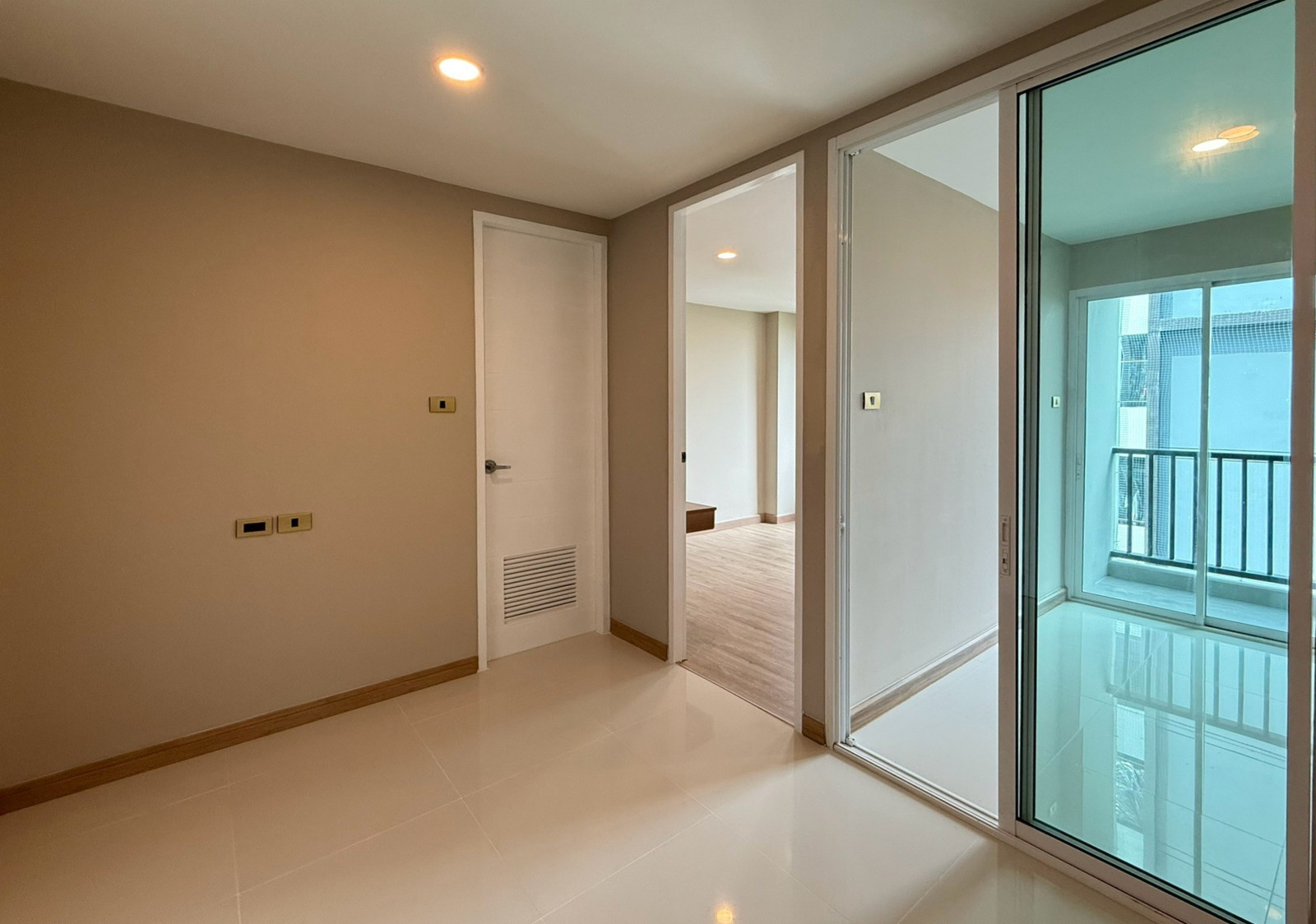 🔥ขาย แมนฮัตตัน พาร์ค เรสซิเดนซ์ 🔥BTS แบริ่ง (Manhattan Park Residences) 🔥ขาย แมนฮัตตัน พาร์ค เรสซิเดนซ์ 🔥BTS แบริ่ง (Manhattan Park Residences)