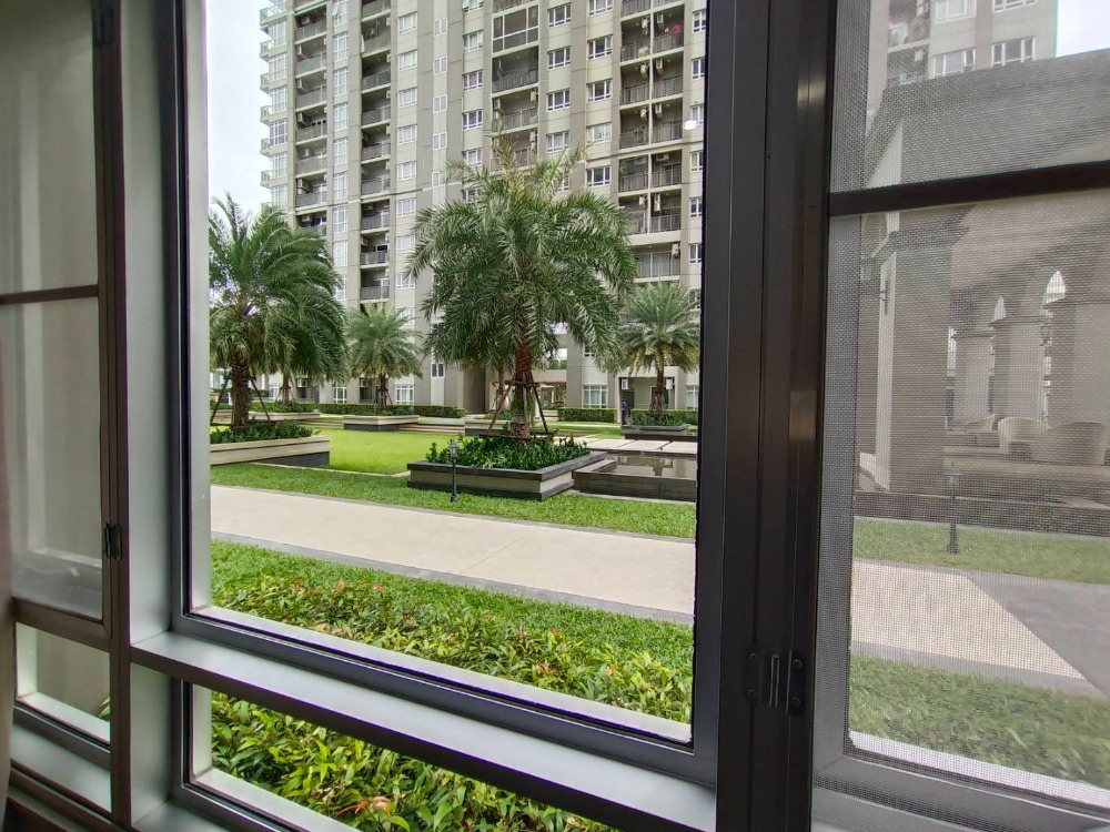 Manor Sanambinnam Condo for sale next to the Chao Phraya River Manor Sanambinnam Condo for sale next to the Chao Phraya River