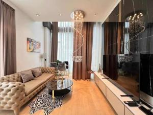Fully furnished 1-bedroom unit for rent at 28 Chidlom - 400 m. from Chit Lom BTS station