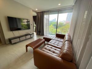 FYNN31 for sale with tenant til April 26