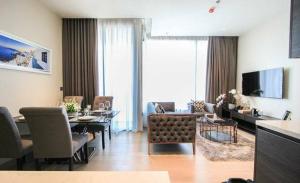● Nice decoration ● ชั้น 35+ | 2 ห้องนอน 74.60 ตร.ม. | คอนโดใกล้ MRT สุขุมวิท 3 นาที, มศว. 3 นาที, เทอร์มินอล 21 4 นาที