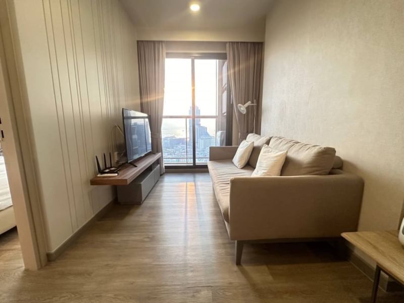 Keen Condo Sriracha, ready-to-move-in unit, Sukhumvit zone, near Robinson Central.