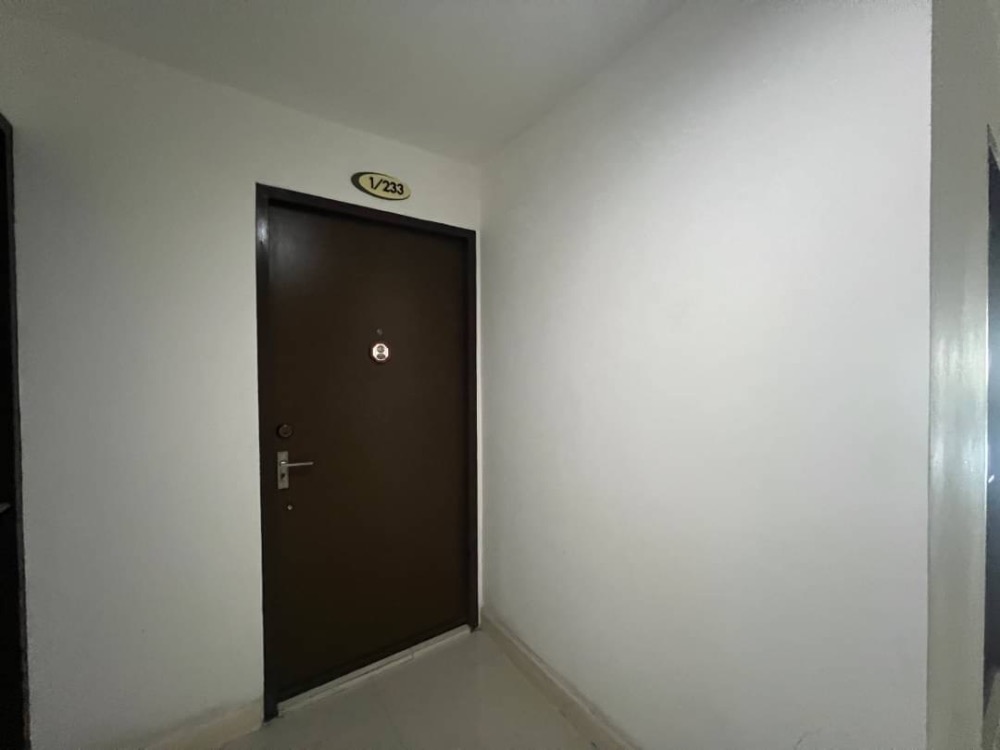 The Green Condominium 2, Sukhumvit 101, Building B, 6th floor, the project has 8 floors. The Green Condominium 2, Sukhumvit 101, Building B, 6th floor, the project has 8 floors.