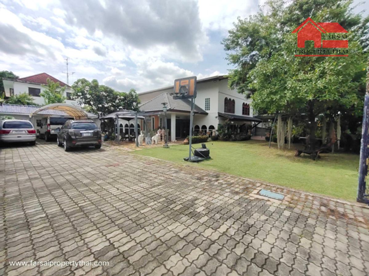ให้เช่าบ้านเดี่ยว 2ชั้นเนื้อที่ 279 ตร.ว พื้นที่ใช้สอย 378 ตร.ม 4ห้องนอน 2ห้องน้ำ เฟอร์นิเจอร์ ถนน พระราม 9 หมู่บ้านเสรี ราคาเช่า 120,000 บ/ด – รูปที่ 3