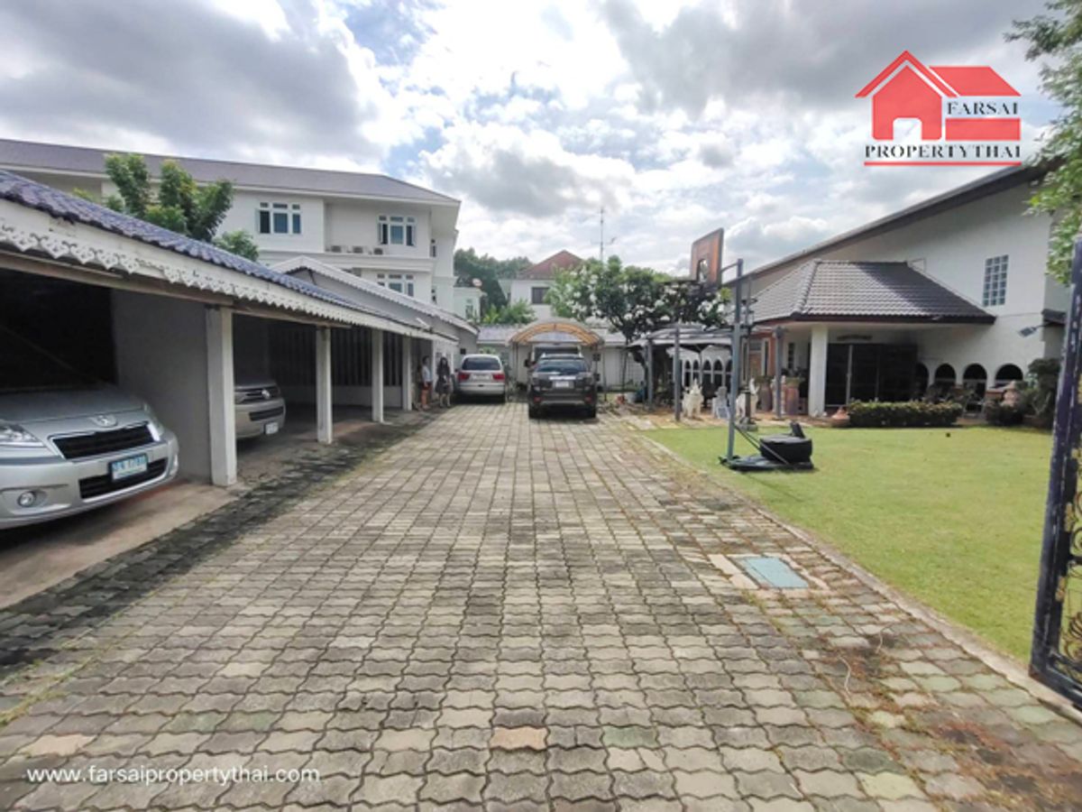 ให้เช่าบ้านเดี่ยว 2ชั้นเนื้อที่ 279 ตร.ว พื้นที่ใช้สอย 378 ตร.ม 4ห้องนอน 2ห้องน้ำ เฟอร์นิเจอร์ ถนน พระราม 9 หมู่บ้านเสรี ราคาเช่า 120,000 บ/ด – รูปที่ 4