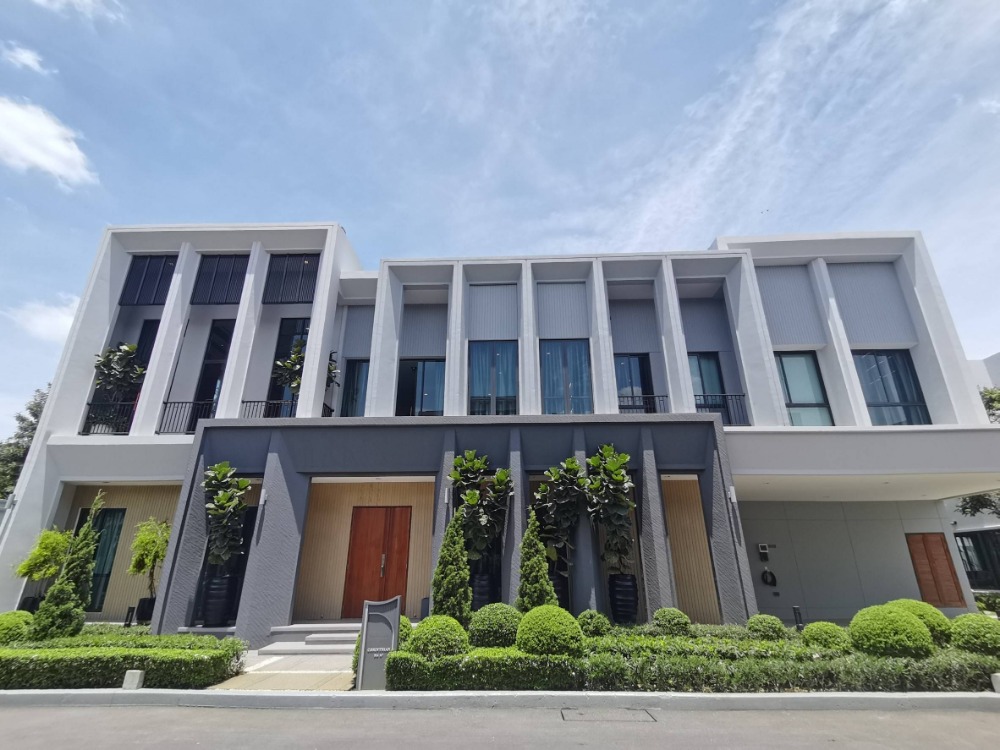 ● Modern Colonna ● Single house 2 storey 4 beds | 146.90 sq.w. 514.00 sq.m. | near Makro Bang Bua Thong 3 mins, Central Plaza Westgate 12 mins, Kasemrad hospital ratthanatibeth 14 mins ● Modern Colonna ● Single house 2 storey 4 beds | 146.90 sq.w. 514.00 sq.m. | near Makro Bang Bua Thong 3 mins, Central Plaza Westgate 12 mins, Kasemrad hospital ratthanatibeth 14 mins