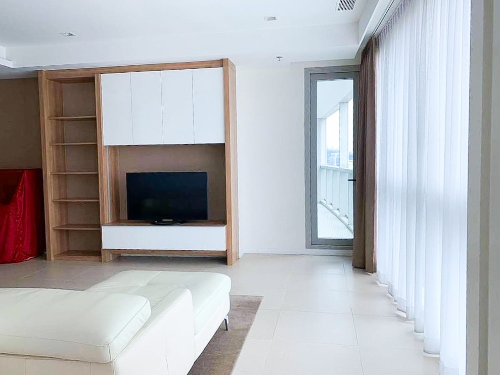 ♦ Rare Unit ♦ ชั้น 30+ 131.26 ตร.ม. | 3 ห้องนอน วิวแม่น้ำ สะพานสาทร | คอนโดใกล้ ไอคอนสยาม 3นาที, BTS สะพานตากสิน 3 นาที – รูปที่ 3