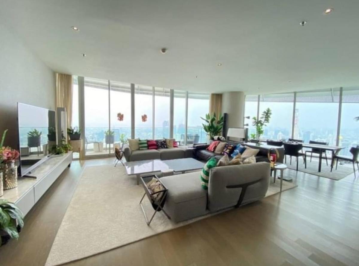 Rental : Penhouse At Magnolia Ratchadamri Boulevard , 4 Bed 4 Bath 1 Maid's room , 320 sqm , 50th High floor