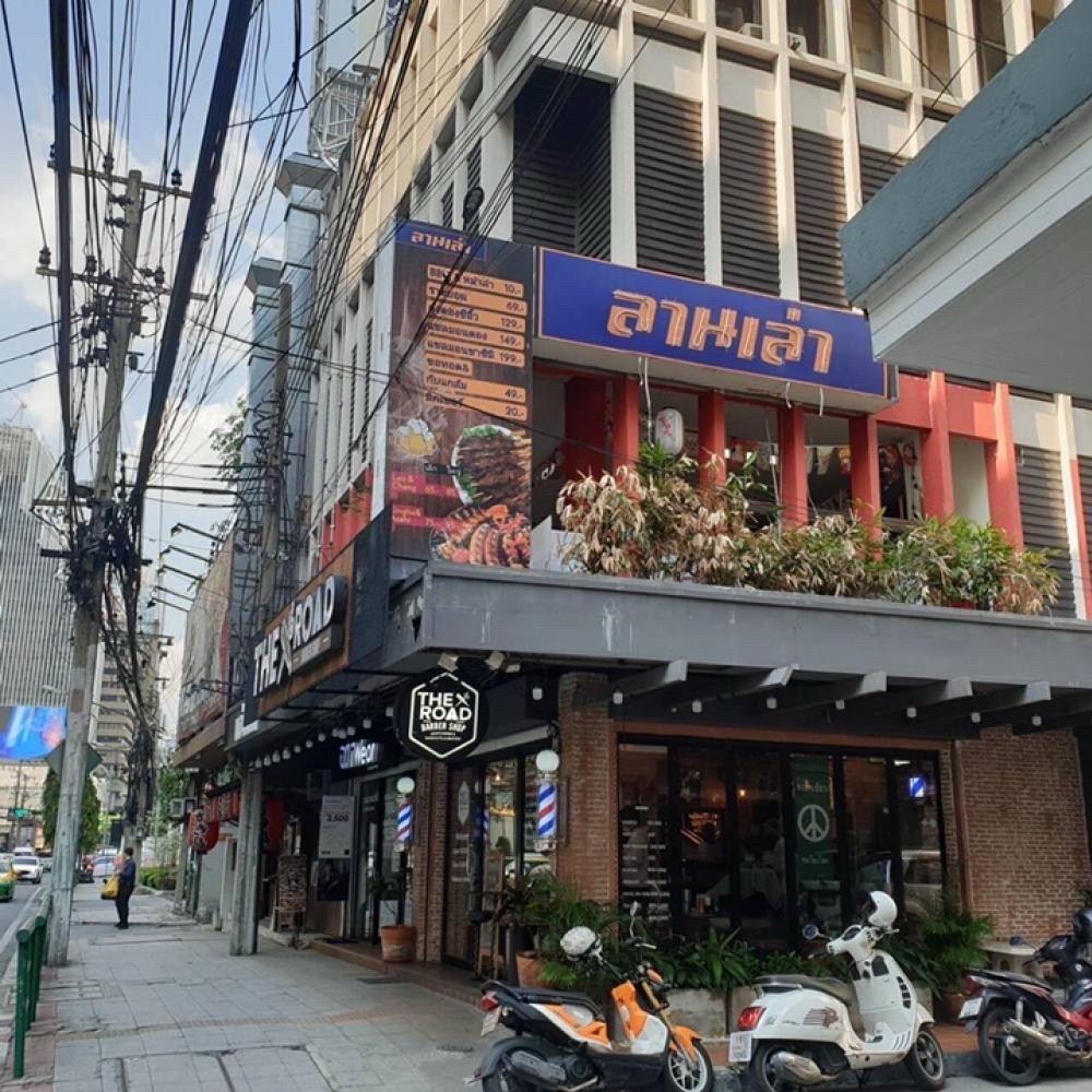 ให้เช่าอาคารพาณิชย์ 2 คูหา 4 ชั้น ใจกลางถนนอโศกมนตรี | 440 ตร.ม. 10 ห้องนอน 10 ห้องน้ำ | ใกล้ ตึกGMM 100 ม., มหาวิทยาลัยศรีนครินทร์วิโรฒ 800 ม. – รูปที่ 4