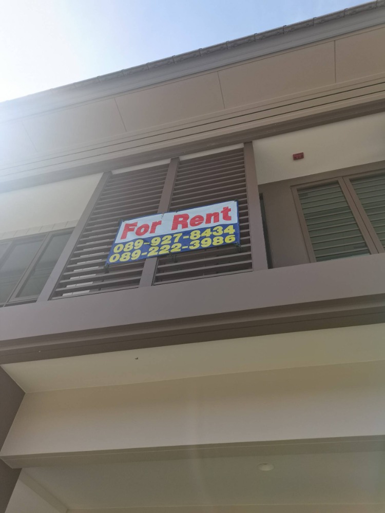 ● For Rent ● บ้านเดี่ยว 2 ชั้น 4 ห้องนอน |  70.90 ตร.ว. 196.00 ตร.ม. | ใกล้ โรงเรียนนานาชาติ แอ๊ดเวนต์รามคำแหง 6 นาที,โฮมโปร รามคำแหง 8 นาที., โรงพยาบาลรามคำแหง 8 นาที – รูปที่ 4