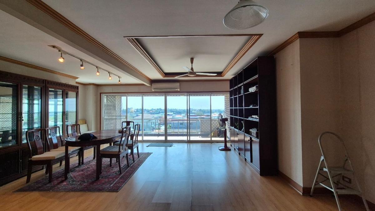 🔥Condo for sale River View Village, 3 bedrooms, 4 bathrooms, size 183 sq m., 5th floor, Building A🔥