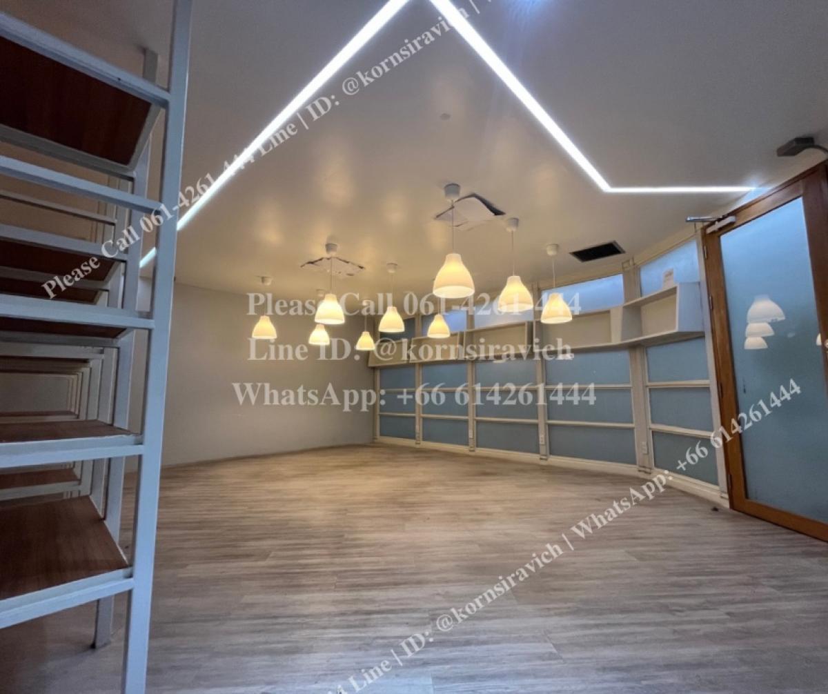 ปล่อยเช่า ออฟฟิศ สำนักงาน ชั้น 2 ขนาด 150 ตารางเมตร ซอย สุขุมวิท 21 (อโศก), ใกล้ รถไฟฟ้าใต้ดิน MRT สถานี สุขุมวิท 350 เมตร ปล่อยเช่า ออฟฟิศ สำนักงาน ชั้น 2 ขนาด 150 ตารางเมตร ซอย สุขุมวิท 21 (อโศก), ใกล้ รถไฟฟ้าใต้ดิน MRT สถานี สุขุมวิท 350 เมตร