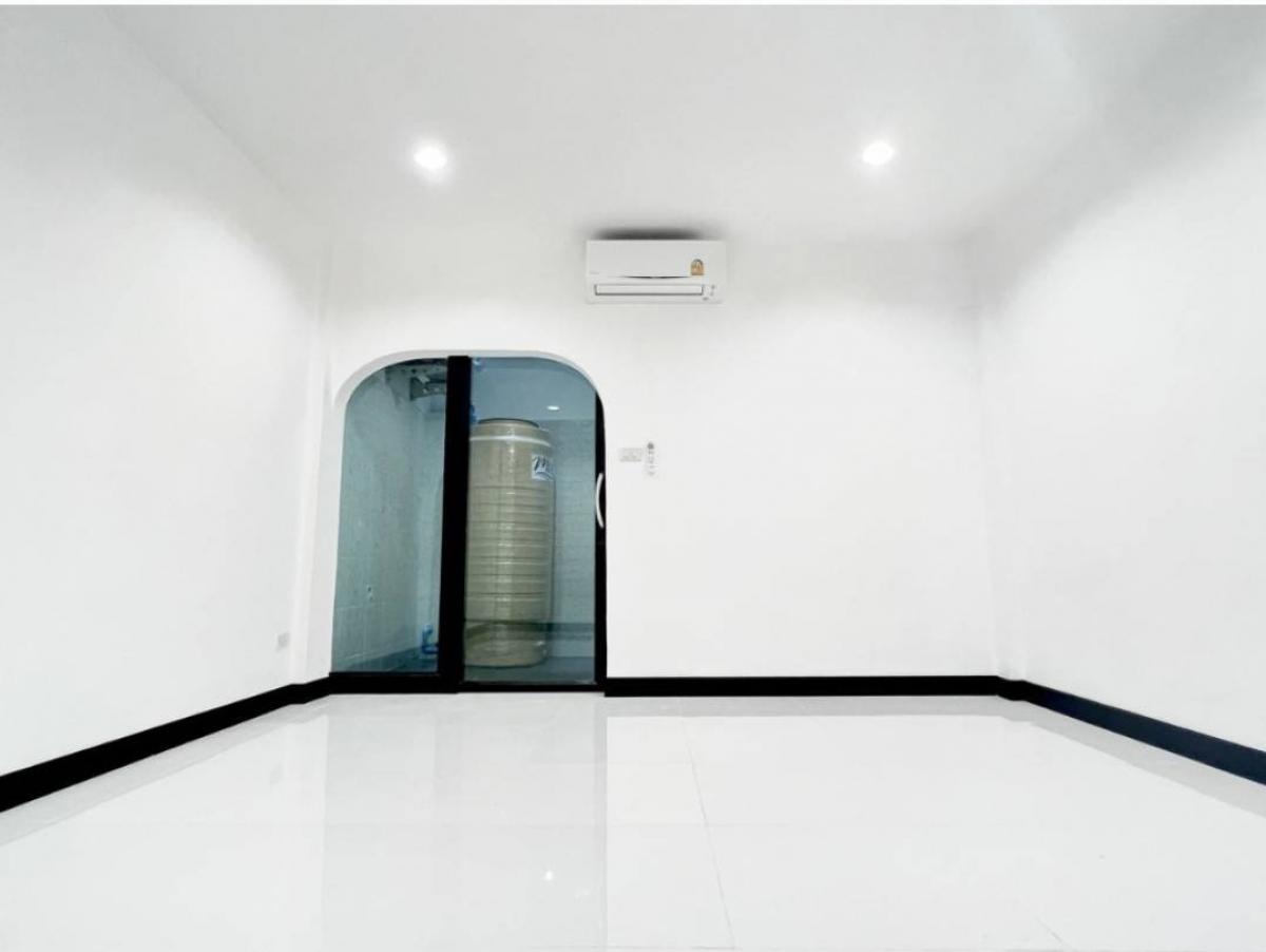 Townhome for rent, Sukhumvit 95, near BTS Bang Chak, can register a company🖋💸🎊 – รูปที่ 3