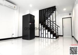เช่า อาคารพาณิชย์ 3 ชั้น Home Office สุขุมวิท95 ใกล้BTS-เดินได้