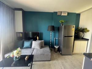 ขายด่วน คอนโด The Base central pattaya 2 Bed 1 Bath โควต้าชาวต่างชาติ (S03-1828)