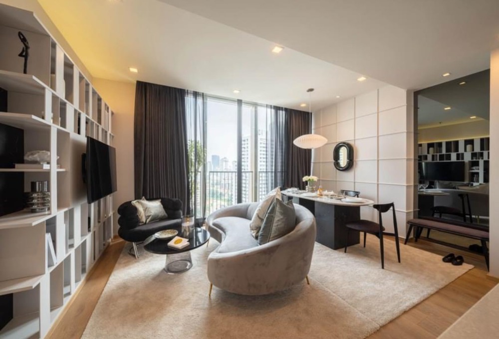 ● Prime Location ● 15+ floor 55.00 sq.m. 2 beds | near BTS Phrom Phong 530 m., EmQuartier 650 m., Emporium 800 m.