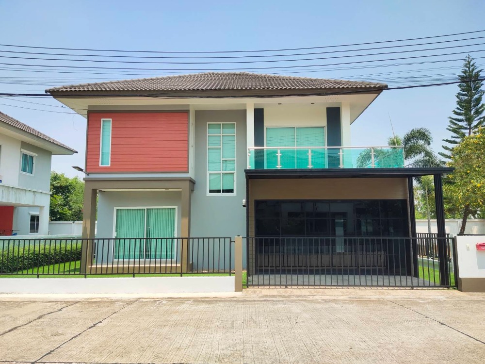 2-storey detached house for sale, 55.6 square meters, behind the edge, next to the garden, Ban Tharasiri Village. New and ready to move in 2-storey detached house for sale, 55.6 square meters, behind the edge, next to the garden, Ban Tharasiri Village. New and ready to move in
