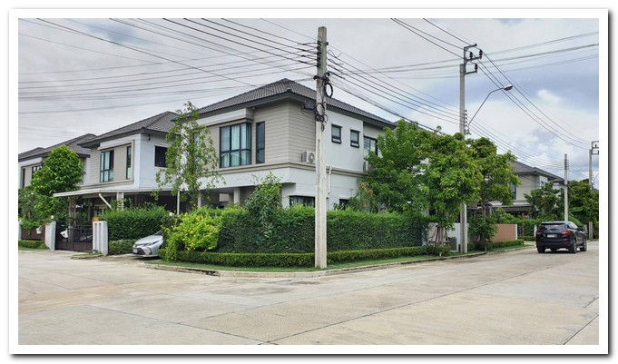 ขาย บ้าน โครงการ ไลฟ์ บางกอก บูเลอวาร์ด ราชพฤกษ์-ปิ่นเกล้า 5.5 ล้าน หลังมุม ขาย บ้าน โครงการ ไลฟ์ บางกอก บูเลอวาร์ด ราชพฤกษ์-ปิ่นเกล้า 5.5 ล้าน หลังมุม