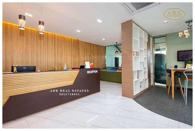 ขายสำนักงาน รีโนเวท พร้อมประกอบการ อาคารพาณิชย์ 5 ชั้น ขายสำนักงาน รีโนเวท พร้อมประกอบการ อาคารพาณิชย์ 5 ชั้น