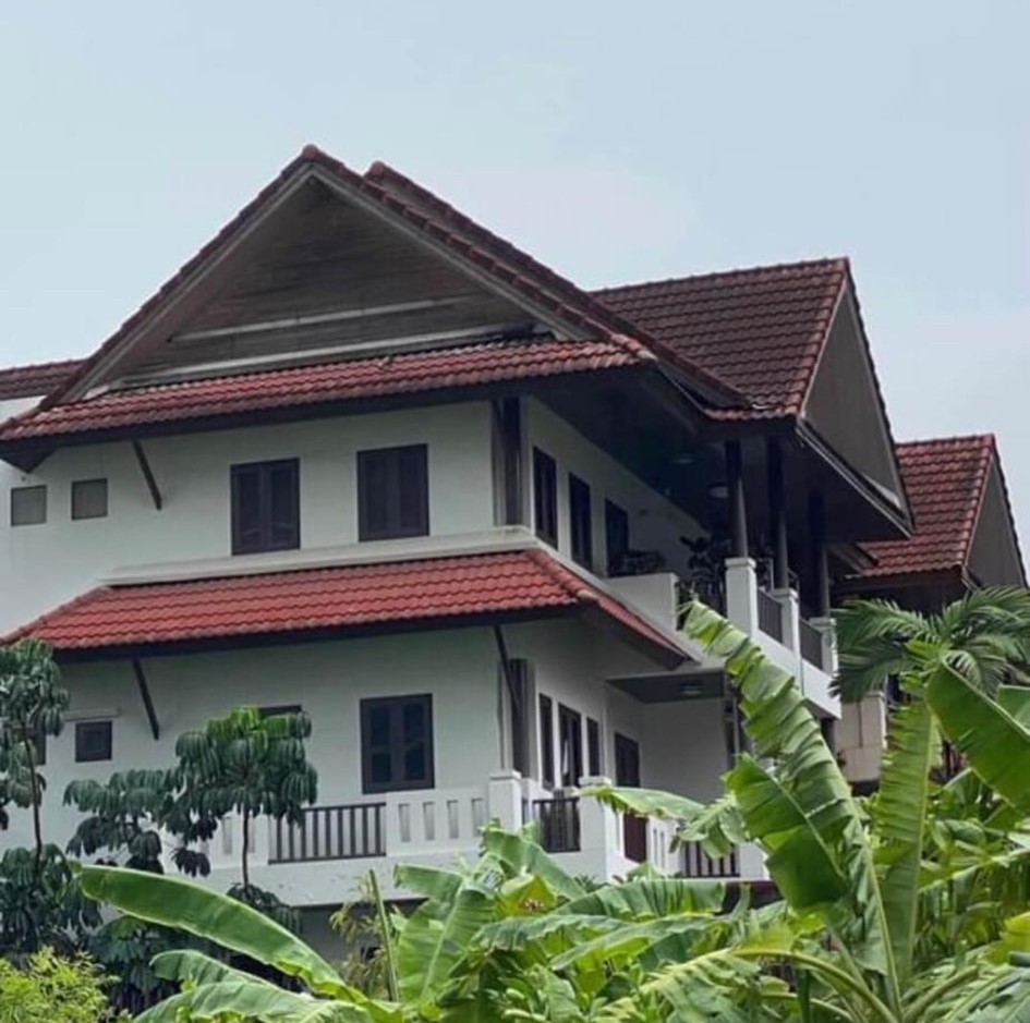 ♦ Special price ♦ ทาวน์เฮ้าส์ 4 ชั้น 3 ห้องนอน | 40.00 ตร.ว. 300.00 ตร.ม. | ใกล้ โรงพยาบาลสมิติเวช สุขุมวิท 5 นาที, BTS สถานีพร้อมพงษ์ 11 นาที ♦ Special price ♦ ทาวน์เฮ้าส์ 4 ชั้น 3 ห้องนอน | 40.00 ตร.ว. 300.00 ตร.ม. | ใกล้ โรงพยาบาลสมิติเวช สุขุมวิท 5 นาที, BTS สถานีพร้อมพงษ์ 11 นาที