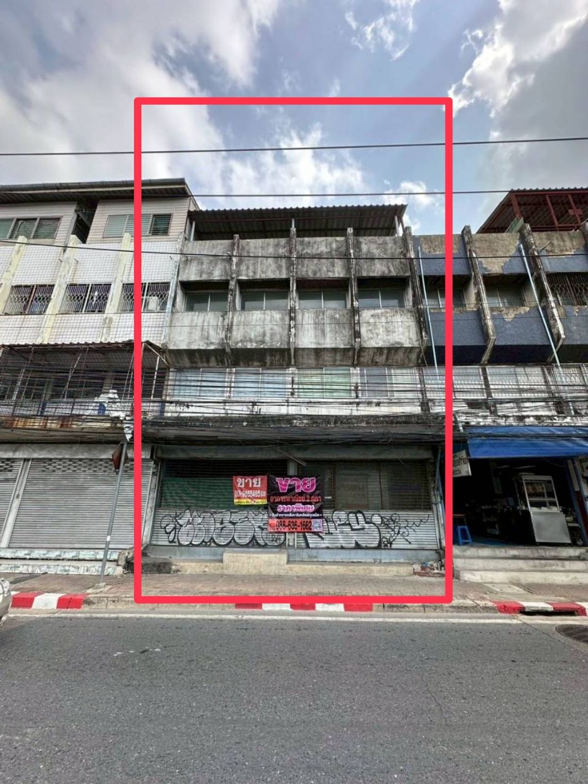 Vายตึกแถว - อาคารพาณิชย์ 3.5 ชั้น 2คูหาติดกัน ทำเล ติดถนนพัฒนาการ - ศรีนครินทร์ , 200 ม. รถไฟฟ้า MRT แอร์พอร์ตลิงค์ สถานีหัวหมาก , พัฒนาการ  – รูปที่ 2
