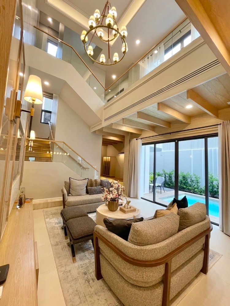 MayField Lane Ratchada Lat Phrao - 45wa 454 sq m. 4 bedrooms 5 bathrooms 4 parking 092-545-6151 (Tim) MayField Lane Ratchada Lat Phrao - 45wa 454 sq m. 4 bedrooms 5 bathrooms 4 parking 092-545-6151 (Tim)