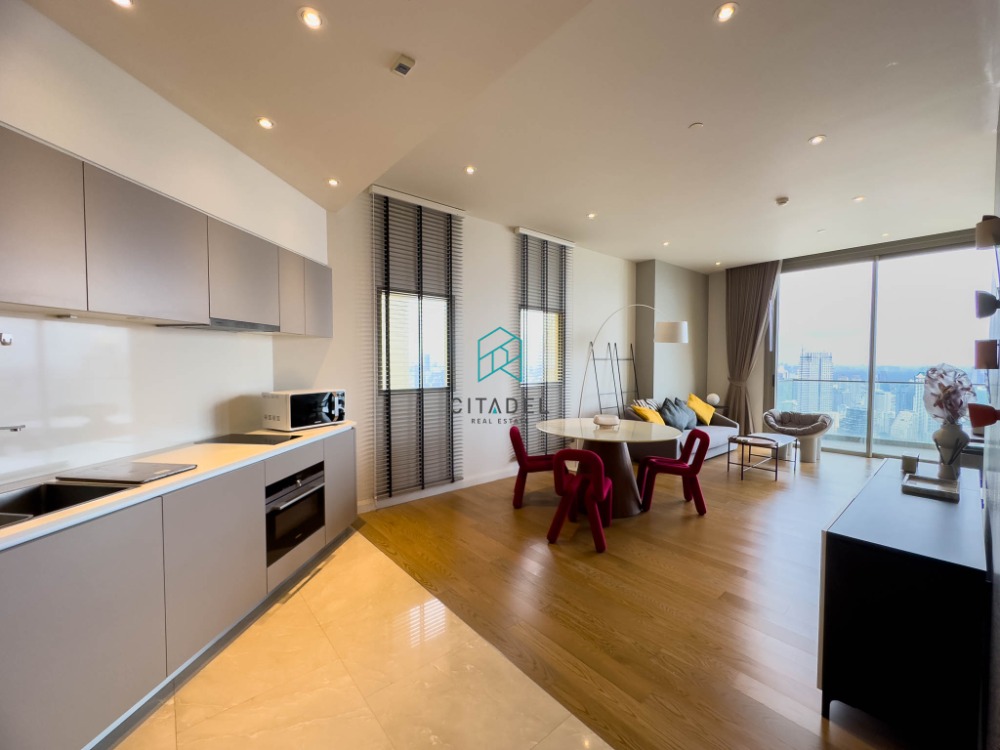 Magnolias Waterfront Residences - High Floor, Nicely Furnished 1 Bed Condo for Rent!