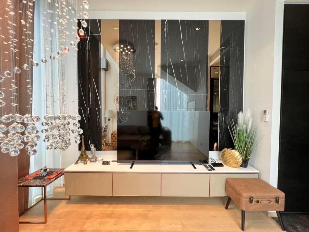 ♦ Luxury class ♦ ชั้น 15+ Duplex 51.00 ตร.ม. | 1 ห้องนอน ตกแต่งครบ | คอนโดใกล้ เซ็นทรัล ชิดลม 210 ม., BTS ชิดลม 400 ม. – รูปที่ 2