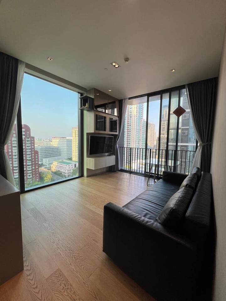 ❖ Prime location ❖ 10+ floor, 74.00 sq.m. | 2 bedrooms, Partly Furnished, City view | Condo near Central Chidlom 210 m., BTS Chidlom 400 m.