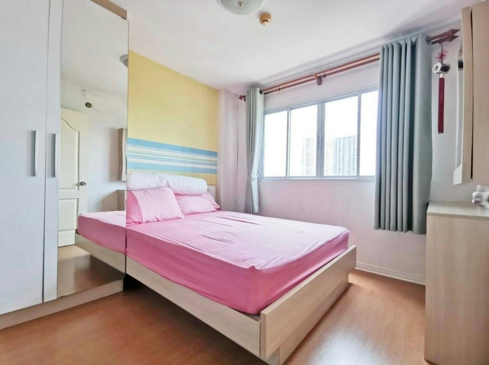Cheapest price in the project, urgent sale!!! Lumpini Town Rattanathibet, 6th floor, beautiful view.