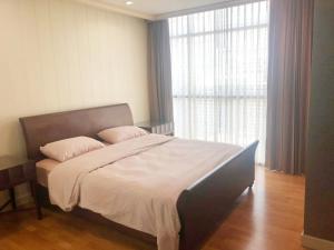 For sale: URBANA Sathorn, 1 bedroom, 65 sqm., 22nd floor, elegant room, fully furnished.