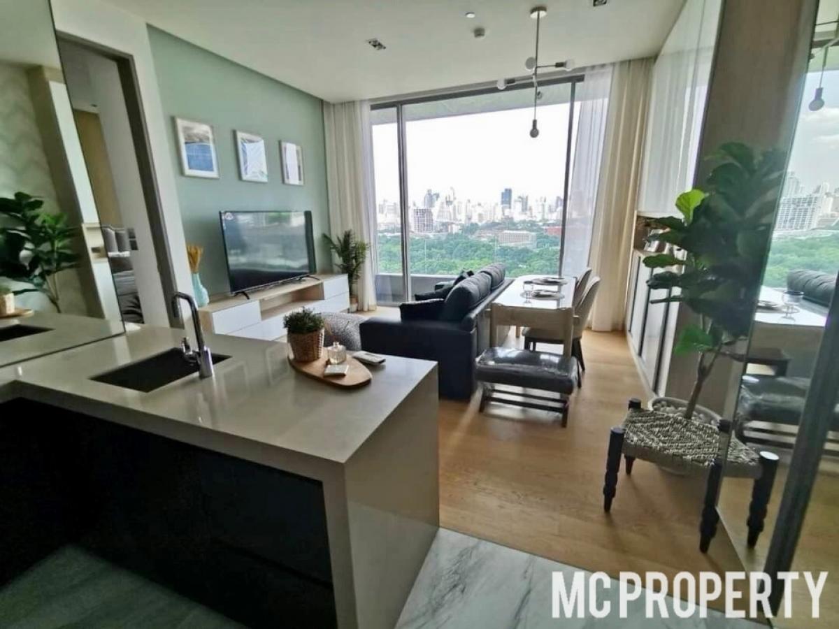 Saladaeng One 1bedroom 56sqm Park View High Floor for rent only 70,000 please contact 0816878954 Saladaeng One 1bedroom 56sqm Park View High Floor for rent only 70,000 please contact 0816878954