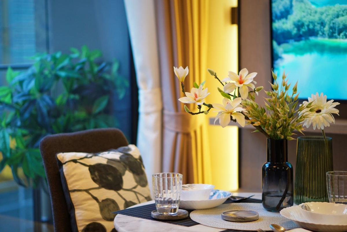 (ให้เช่า) The Crest Park Residences ห้องมุม 35 sqm. แต่งสวยหรู ฟรีบริการคลีนห้องตลอดปี ⚜️ Luxury สไตล์โรงแรม ตำแหน่งดี อยู่สบาย ไม่ร้อน ไม่ดัง เป็นส่วนตัว – รูปที่ 2