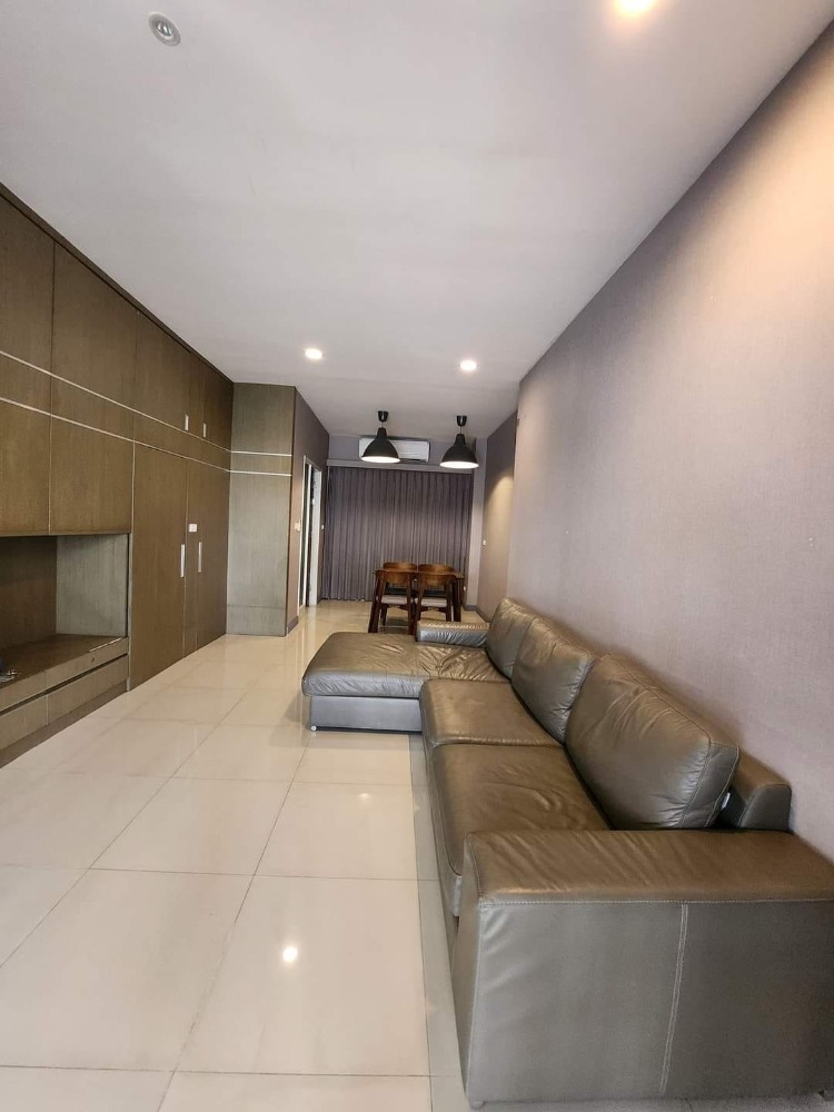 Townhome for rent, 3 floors, 20 sq m, corner room, along the expressway. – รูปที่ 2