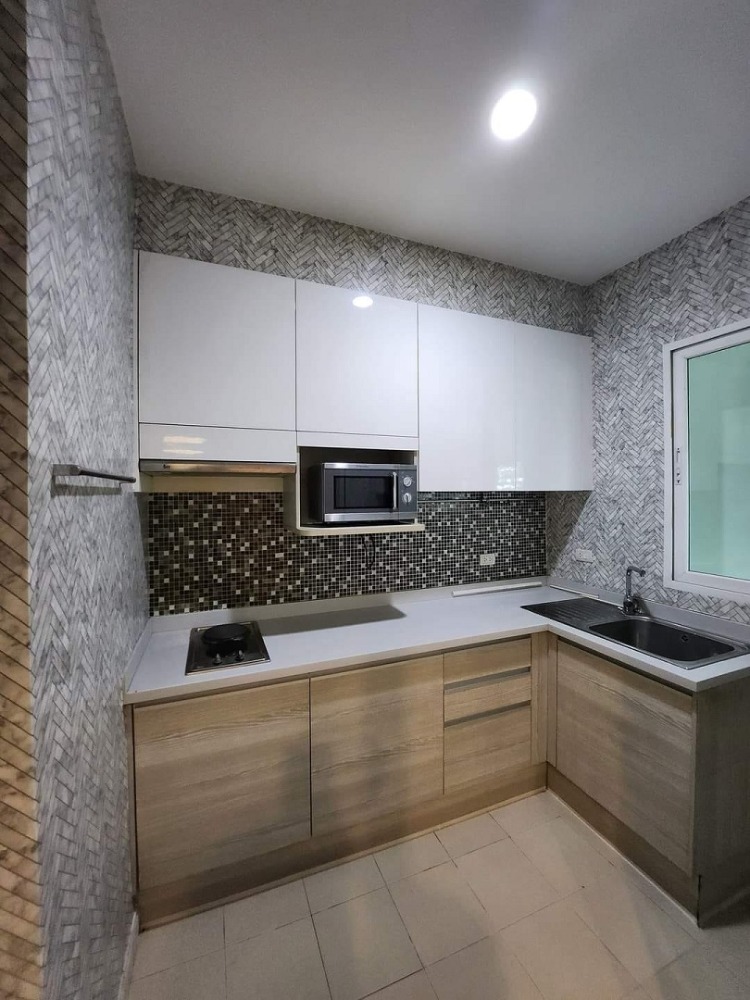 Townhome for rent, 3 floors, 20 sq m, corner room, along the expressway. – รูปที่ 4