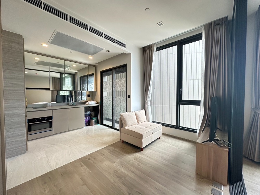 1 bedroom, corner room for rent, Lat Phrao Intersection location. 1 bedroom, corner room for rent, Lat Phrao Intersection location.