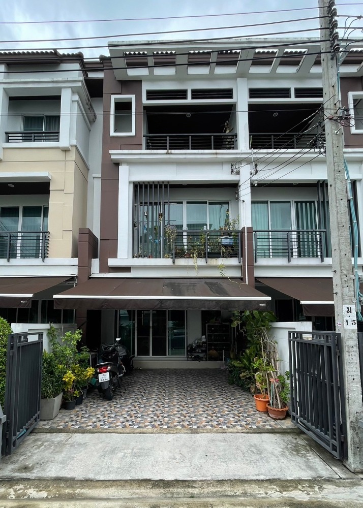 ขายด่วน  บ้านกลางเมือง เกษตร – นวมินทร์