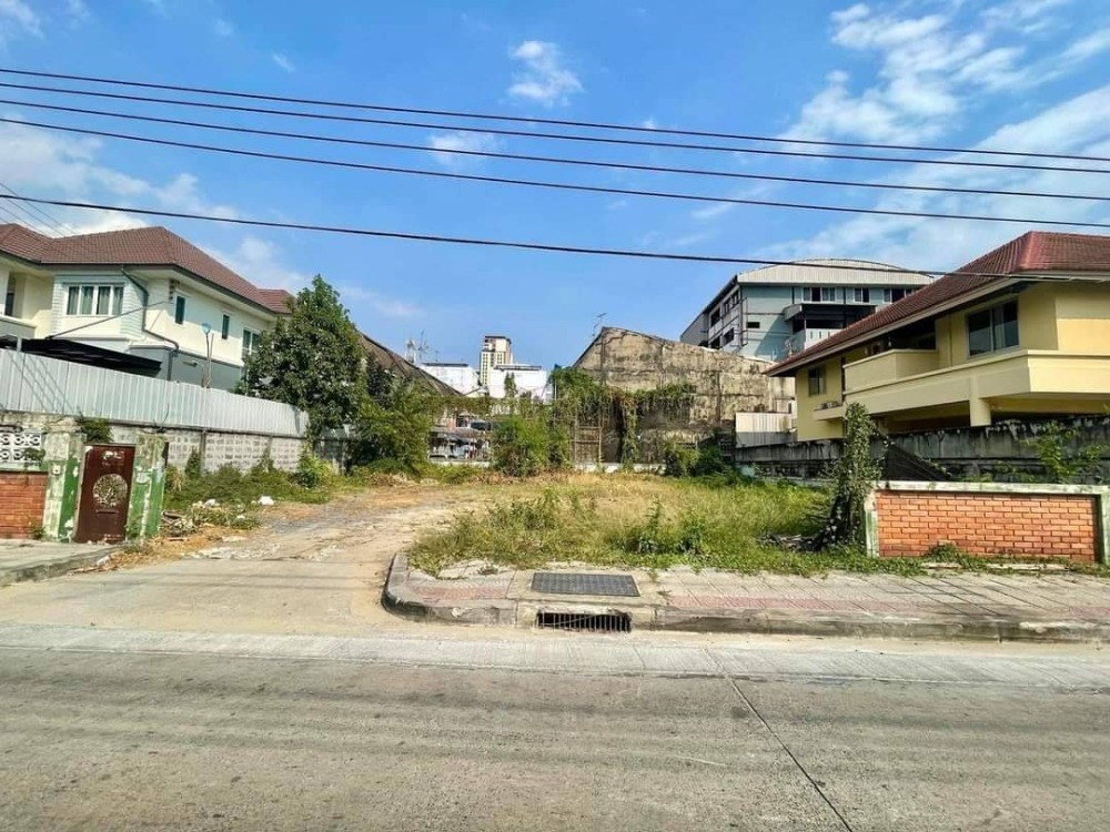● ขายที่ดิน ซอยหัวหมาก 8 ● ทะลุไปรามคำแหง 46 ได้ | แปลงสวย 116.00 ตร.ว. | ใกล้ สนามราชมังคลากีฬาสถาน 6 นาที, เดอะมอลล์ไลฟ์สโตร์บางกะปิ 13 นาที, รร.นานาชาติไบรท์ตัน และ รร.นานาชาติเวลลิงตัน 10 นาที – รูปที่ 4