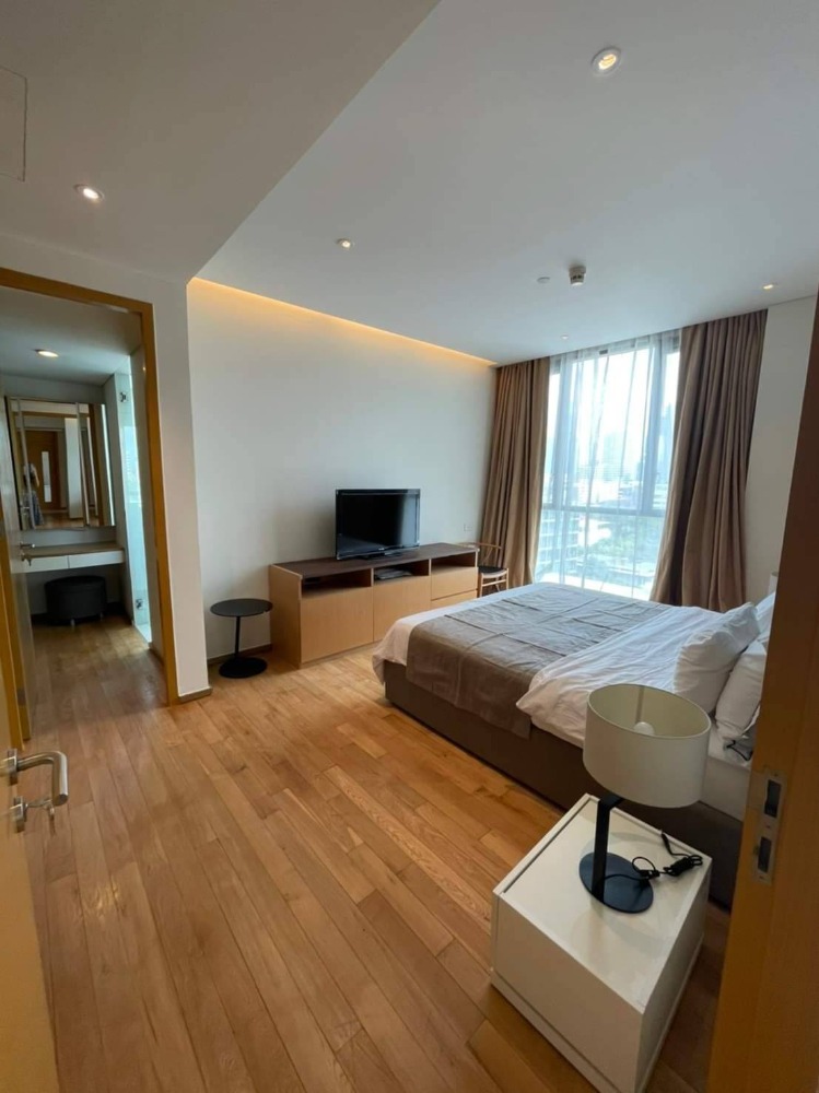 ● Prime Location ● 05++ floor 95.99 sq.m. | 2 beds 2 baths | near Rain Hill 2 mins, Market Place Thong lhor 4 mins, Science Center for Education 4 mins