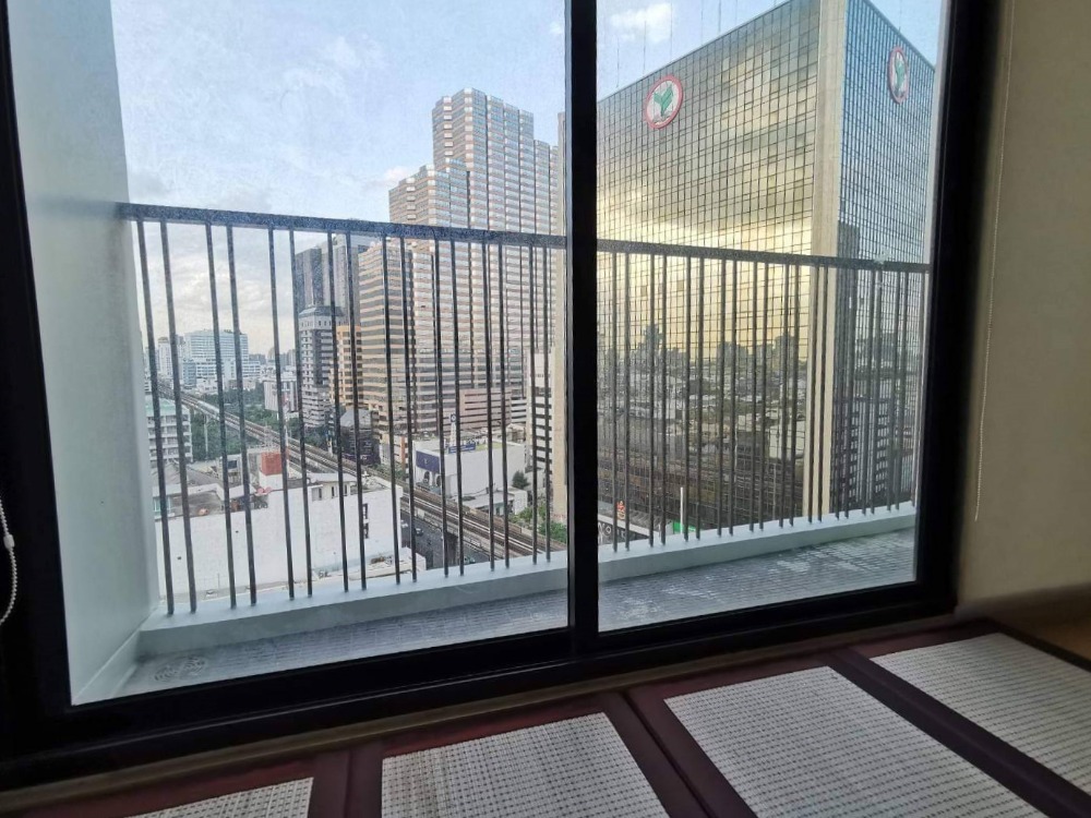 ❖ Nice View ❖ ชั้น 10+ | 1 ห้องนอน 51.00 ตร.ม. วิวรถไฟฟ้า | ใกล้ BTS อารีย์ 1 นาที, ลา วิลล่า 1 นาที, เพิร์ล แบงก์ค็อก 3 นาที ❖ Nice View ❖ ชั้น 10+ | 1 ห้องนอน 51.00 ตร.ม. วิวรถไฟฟ้า | ใกล้ BTS อารีย์ 1 นาที, ลา วิลล่า 1 นาที, เพิร์ล แบงก์ค็อก 3 นาที