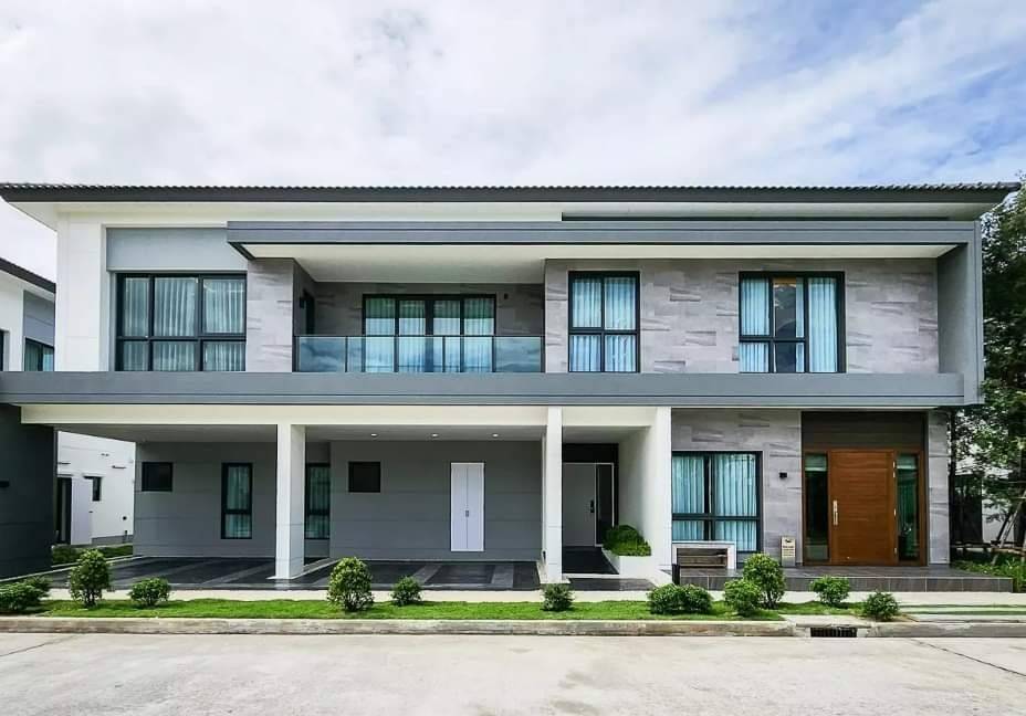 ● Modern Style ● Single house 2 storey 5 beds 4 parking | 90.00 sq.w. 416.00 sq.m. | near Muang Kaew Golf Course 6 mins, IKEA Bangna 9 mins, Mega Bangna 9 mins ● Modern Style ● Single house 2 storey 5 beds 4 parking | 90.00 sq.w. 416.00 sq.m. | near Muang Kaew Golf Course 6 mins, IKEA Bangna 9 mins, Mega Bangna 9 mins
