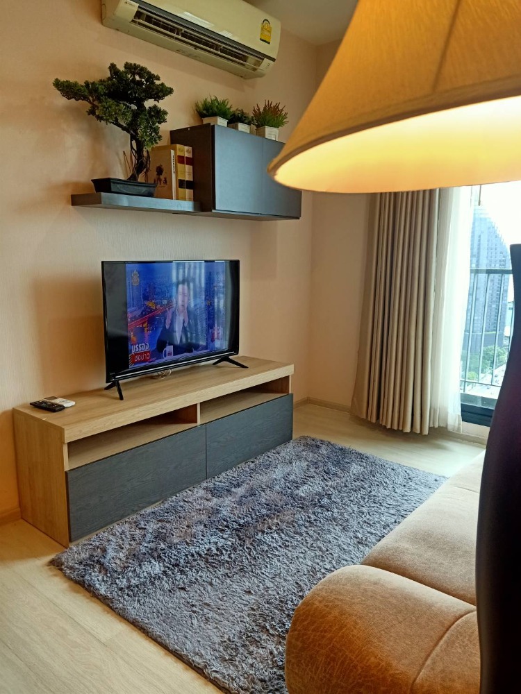 **** Life Asoke ***** for RENT    - Size 55 sq.m on 32nd floor    - 2 bedrooms and 2 bathrooms      -fully furnished with full electrical appliance set – รูปที่ 3