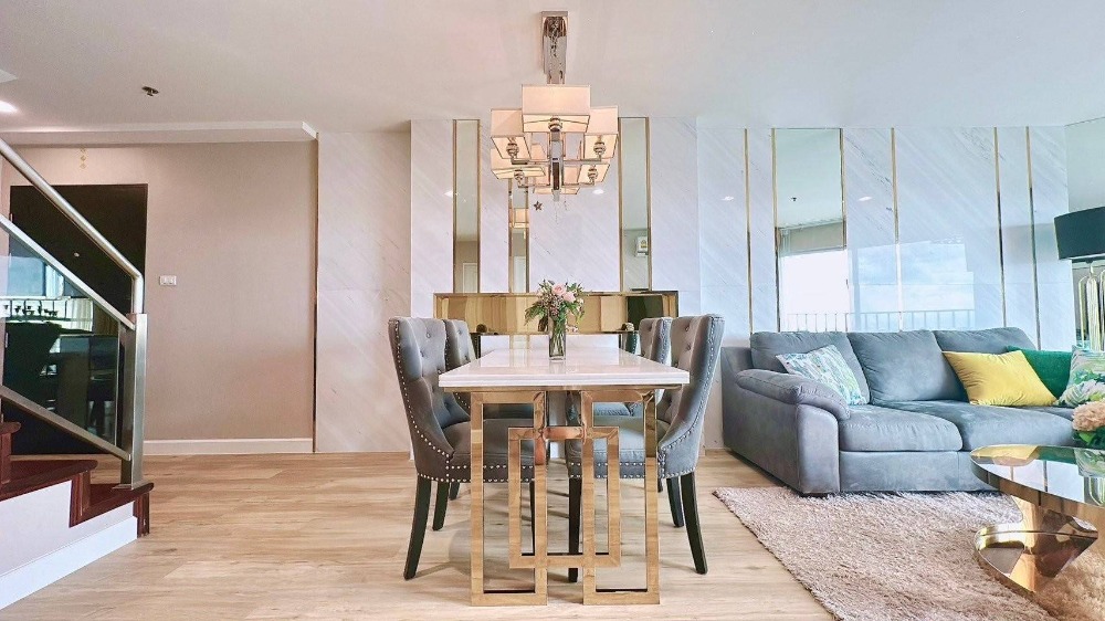 ❖ Duplex Type ❖ ชั้น 40++ 108.18 ตร.ม. | 3 ห้องนอน 3 ห้องน้ำ | ใกล้ MRT พระราม9 100​ ม., Central Rama9 100 ม., Fortune Tower​ 300​ ม., Jodd fair Rama9​ 100​ ม.