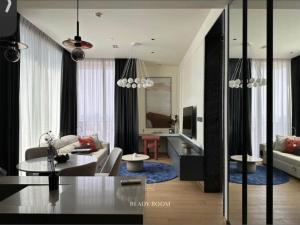 ❖ Beautiful Decoration ❖ 35+ floor, 77.00 sq.m. | 2 bedrooms Fully furnished | Condo near Central Chidlom 210 m., BTS Chidlom 400 m.