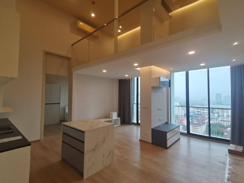 ★ Special type ★ 25+ floor 110.00 sq.m. | 2 beds Fully-Furnished​ | near Health Land Asoke 1 mins, MRT Sukhumvit station 8 mins, Terminal 21 Asok 8 mins.